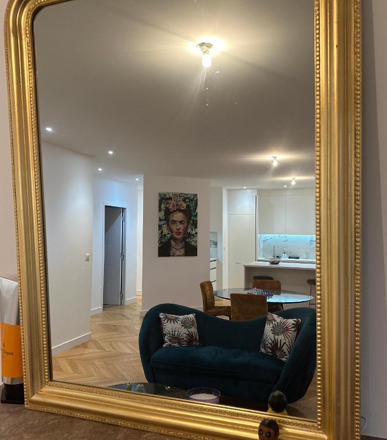 Bel Appartement Avec Parking Au Coeur De Reims Esterno foto