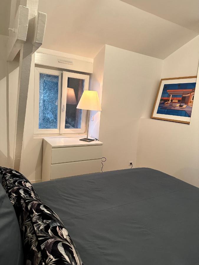 Bel Appartement Avec Parking Au Coeur De Reims Esterno foto